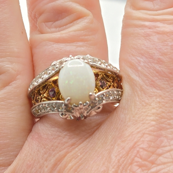 Victoria Wieck Vintage White Fire Opal ,Topaz and Garnet Ring - Picture 5 of 17